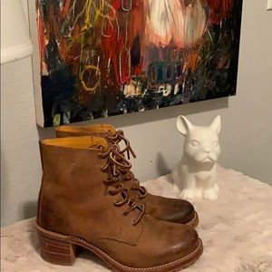 FRYE Jenna Combat Boots